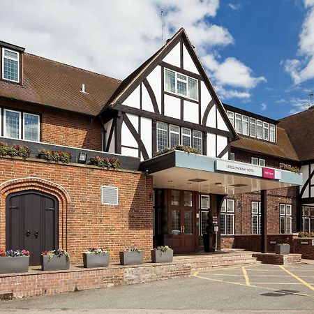 Mercure Leeds Parkway Hotel Exterior foto
