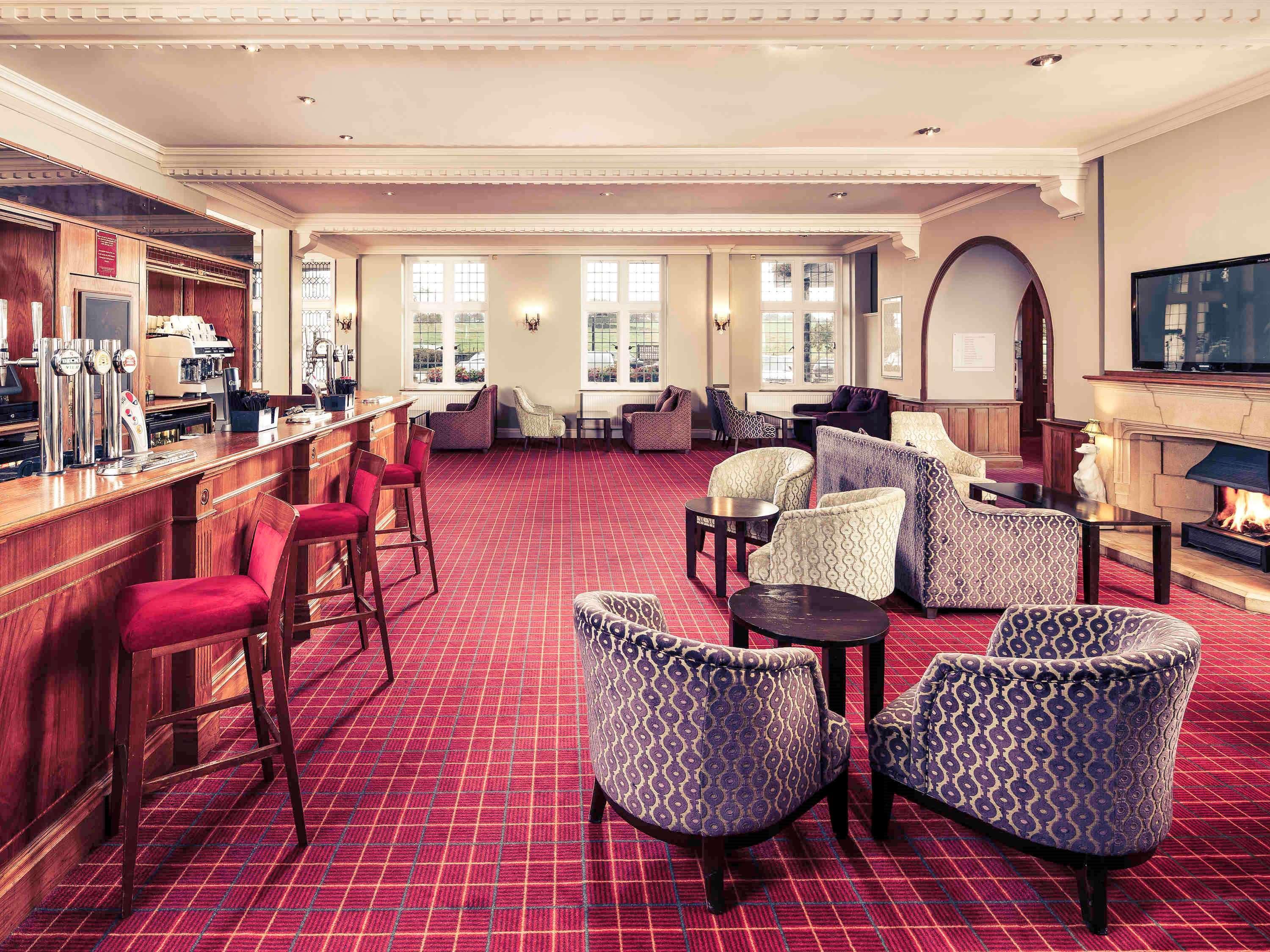 Mercure Leeds Parkway Hotel Exterior foto